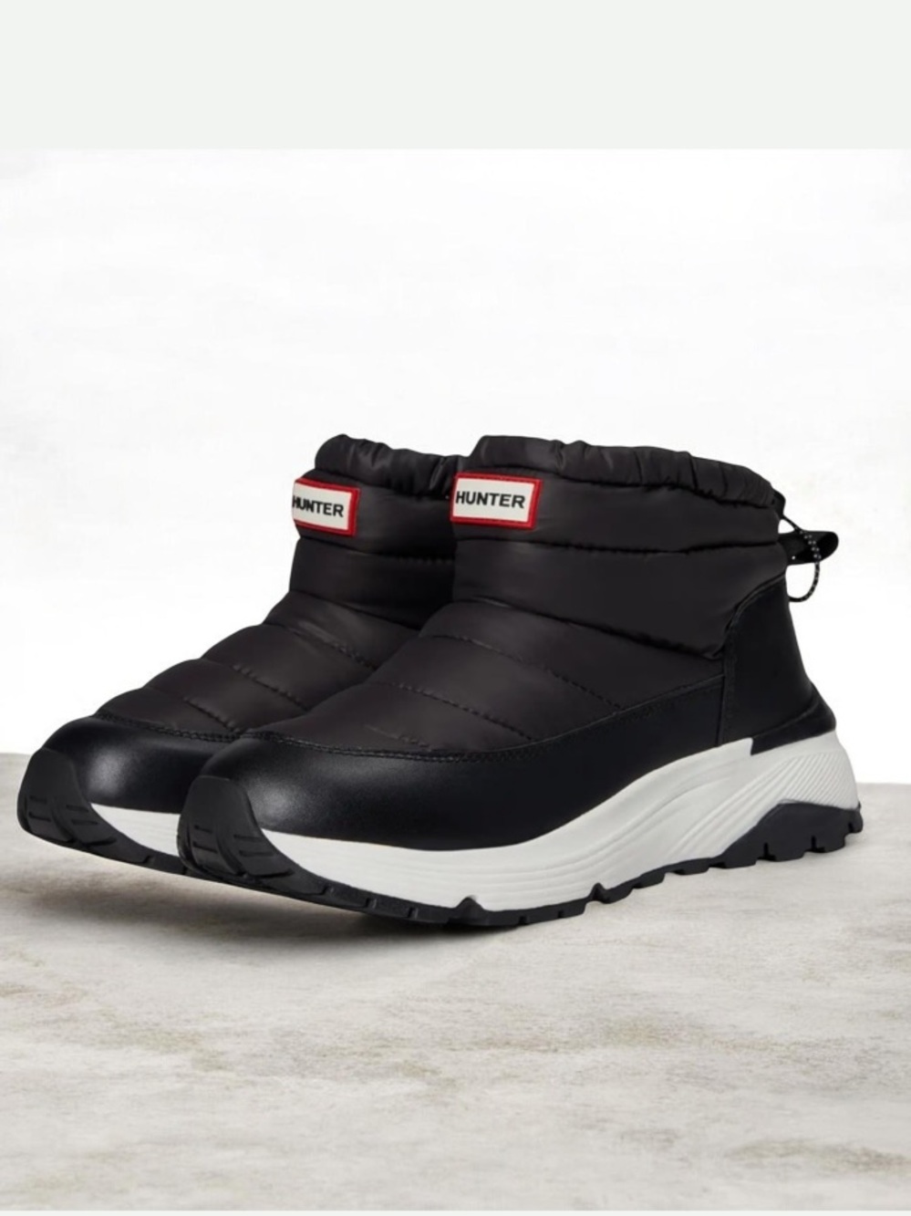 PRICE FIRM • Hunter Water Resistant Anne Snow Boots • Black •Size 7